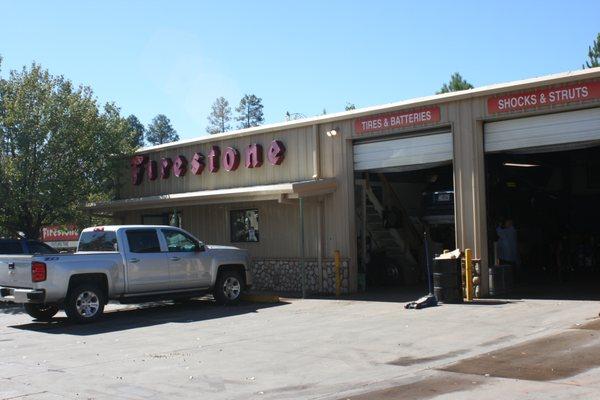 Future Tire Pinetop exterior