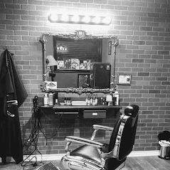 Barber station