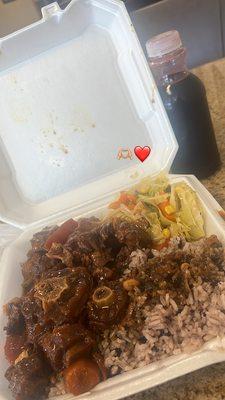 Large Oxtail Plate w/ rice & peas and cabbage