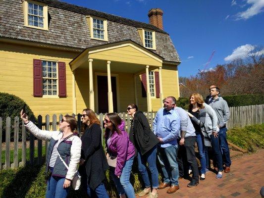 Private group on Raleigh Sightseeing Bar Walk tour 4