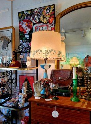 Dec 2021: 1950's lamp w/original fiberglass shade-- mint. It's no longer for sale:)