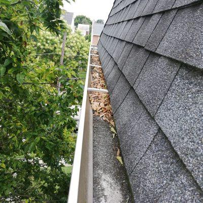 Gutters cleanig servicice