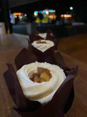 Spiced apple cupcake