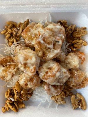 Honey walnut prawns