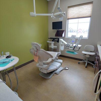 Clean and comfortable environment for your restorative dental needs.