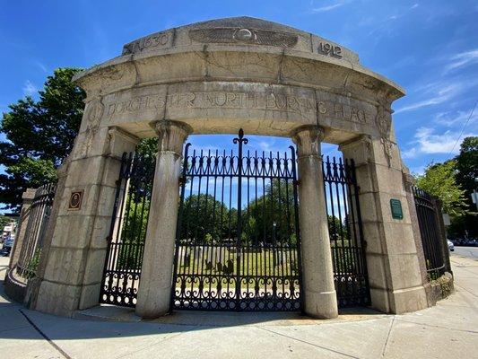 Dorchester North Burying Ground