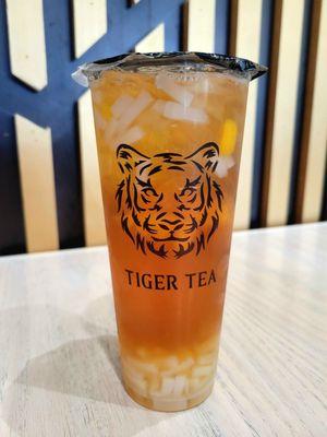 Peach Green Tea with Lychee Jelly $7