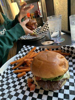 Wowowowooww!!!  Pb sriracha burger and avocado burger with special sauce. SO GOOD!