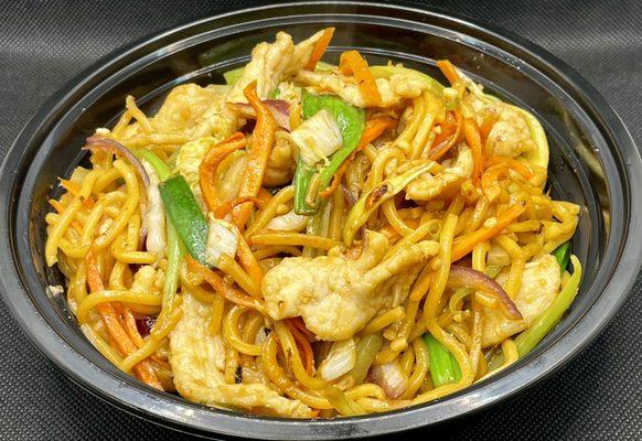 Chicken Lo Mein