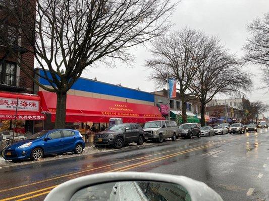 Former Key Foods, long closed, is now E & H Seafood & Meat Market, 1805-1811 Ave U, tel 718-787-9888