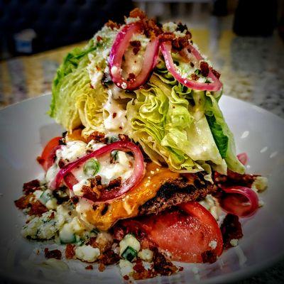 Cheeseburger wedge salad