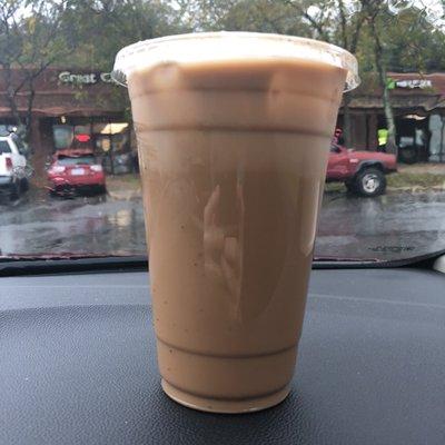 Caramel iced latte