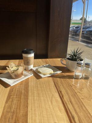 Pumpkin cheese cake muffin, brown sugar latte and sugar cookie