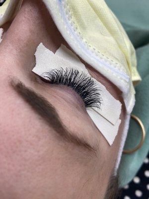 Volume eyelashes