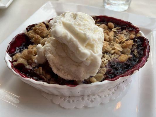 Mixed Berry crisp with ice cream