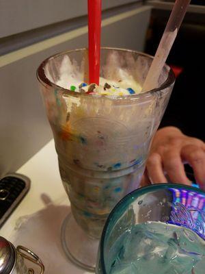 M&m plain milkshake