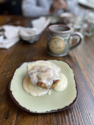 Gluten free cinnamon roll!!