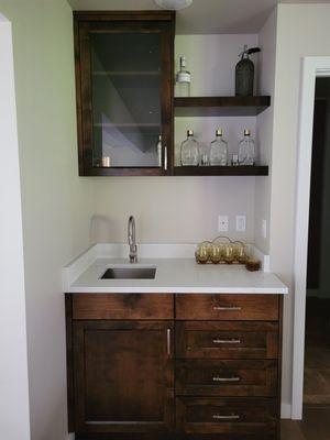 Amazing counter for a wet bar.