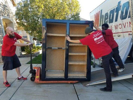 Loading a 1600 lb safe