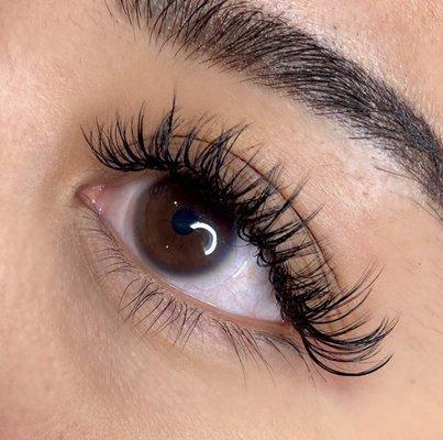 Textured Wet Lash Cat Eye set done on me by Mikayla