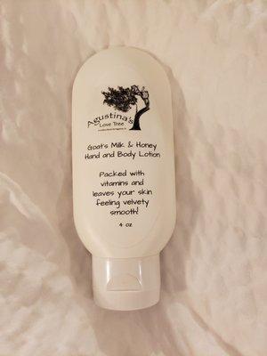 All natural goats milk and honey hand and body lotion