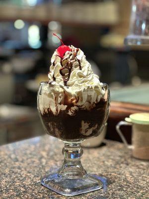 Hot Fudge Sundae**