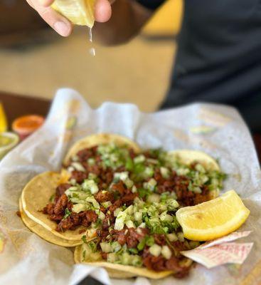 Caiganle por unos tacos - get your tacos on!