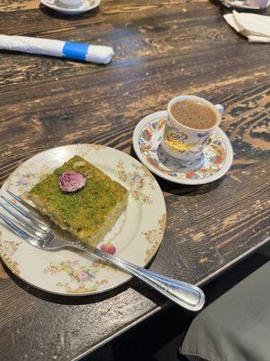 Baklava cake