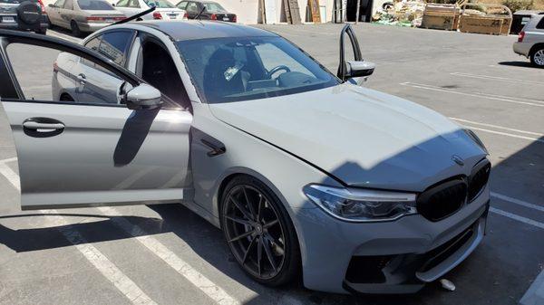 2019 BMW M5 Windshield Replacement