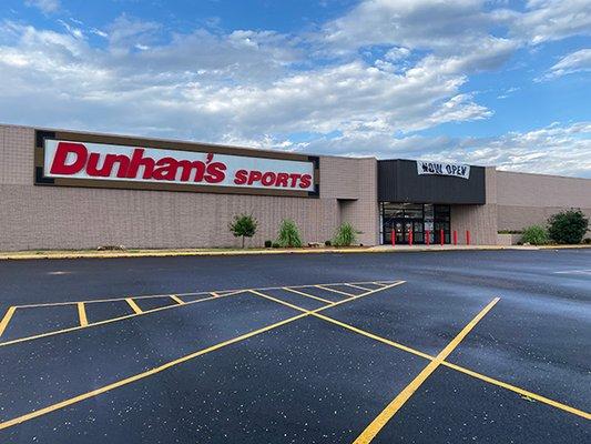 Dunham's Sports