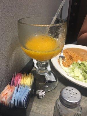 Mango frozen margarita medium