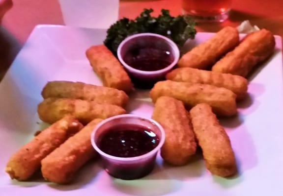 Mozzarella sticks. (GREAT raspberry sauce)