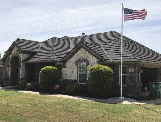 Beautiful new metal roof