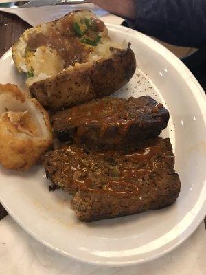 Your meatloaf should still be moist if gravy is on the side. This looked like that prison loaf I saw on television.