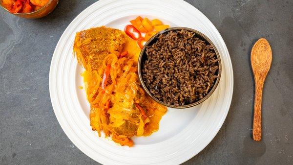 Boiled-red- snapper with mushroom rice