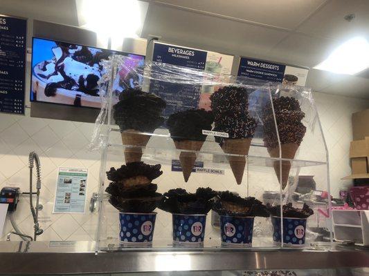 Amazing waffle cones!!