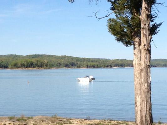 Boating on Norris Lake