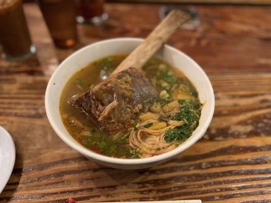 Spicy Beef Phô