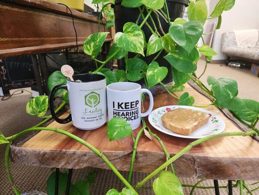 More plants and breakfast!