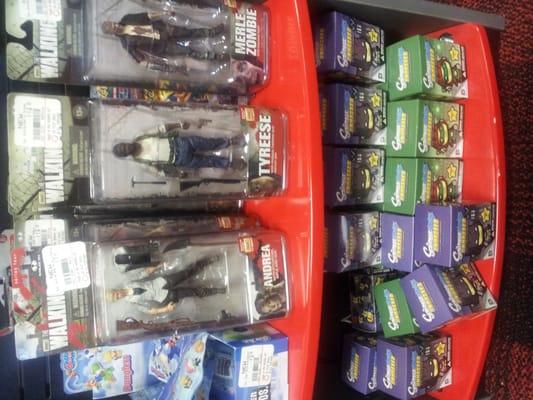 Walking Dead figurines!