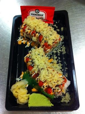 Crunch Dragon Roll (crab avocado, Spicy Tuna on top with Crunch)