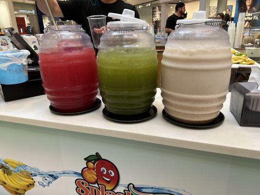 Aguas Frescas [Watermelon, Cucumber, Horchata]