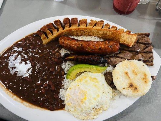 Bandeja Paisa