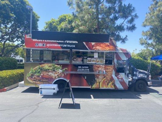 6/27/23 (tue):  The Food Truck! Samual was amazing to communicate & work with! Great for company lunches