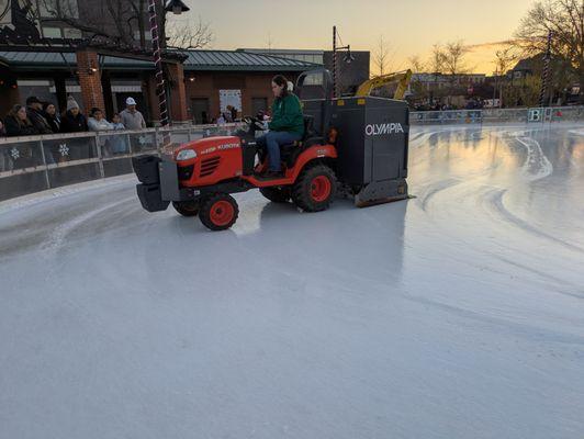 The Rink at Lawrence Plaza, Bentonville