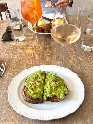 Avocado toast