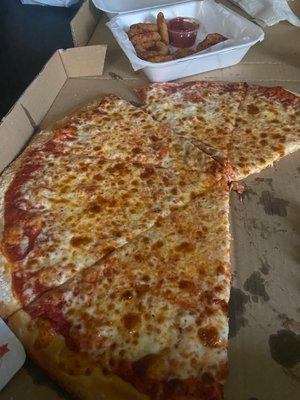 Cheese Pizza and Onion rings.