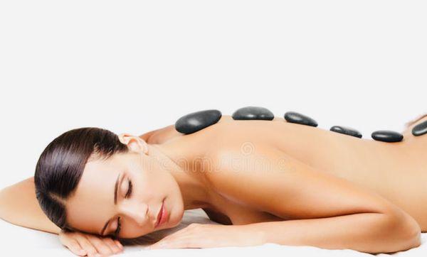 Enjoy and relax with a hot stone massage at Serenity