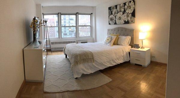 Beautifully staged Condo by Maggie in the heart of Manhattan, NY