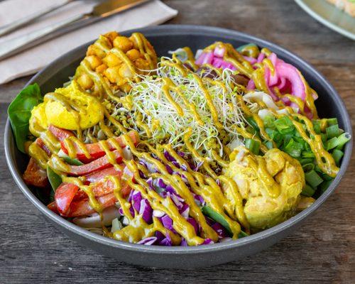 Mediterranean Quinoa Bowl